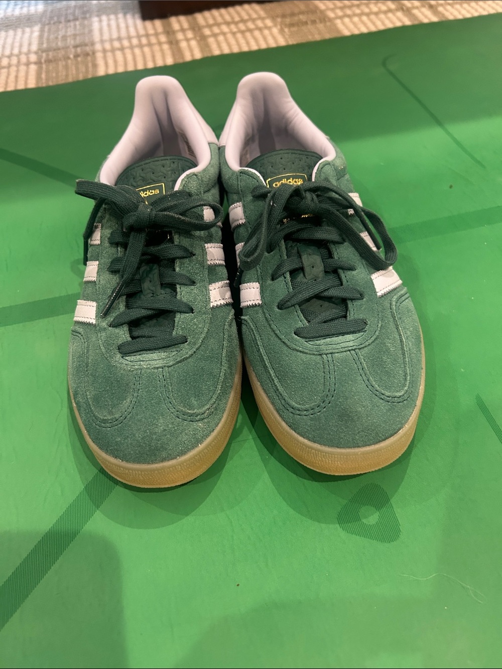 adidas Green Suede Sneakers with White Stripes and Mens . Fit women’s size 7